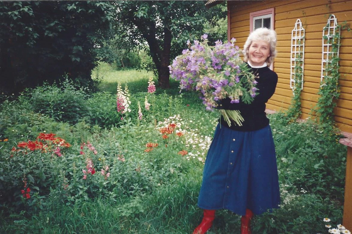 Elin, Estonia, 2000